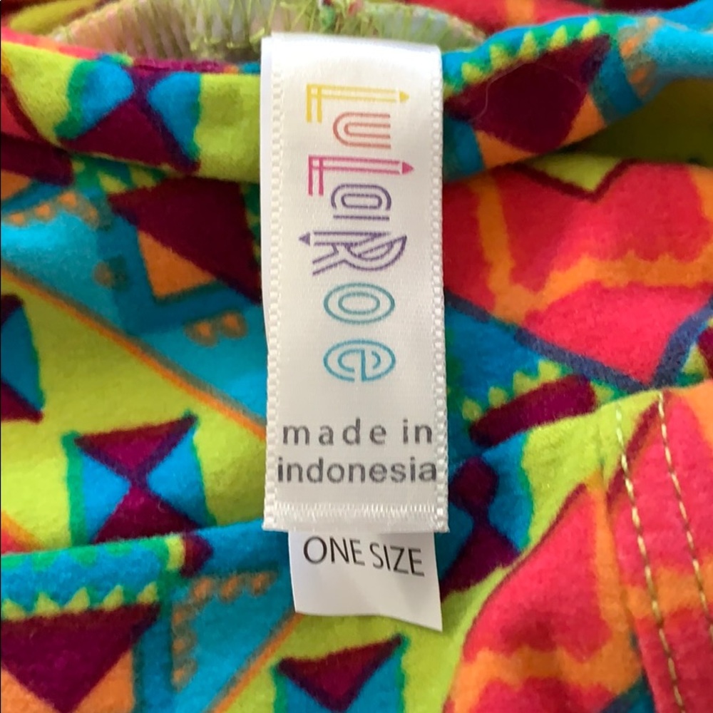 LuLaRoe One Size Leggings - Picture 2 of 2
